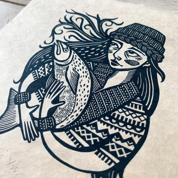 SOLD OUT The Fish Wife II - *Limited Edition* linocut print (navy on Kitakata; 17 cm x 17 cm)